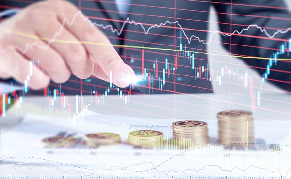 高考期间，市区这些停车位向助考车辆免费开放